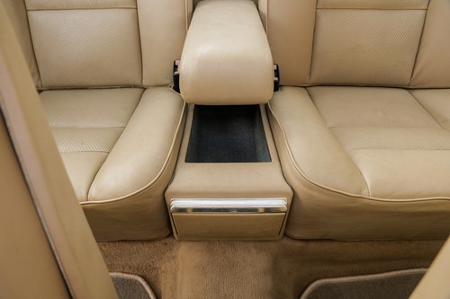 1990 Mercedes-Benz C126 560SEC For Sale (picture 55 of 177)