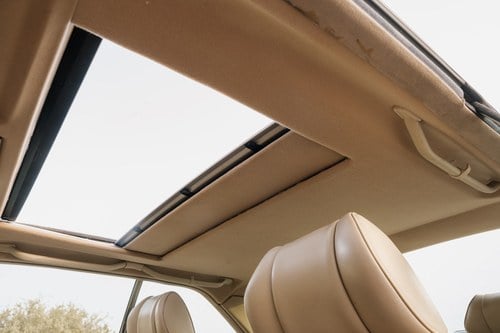 1990 Mercedes-Benz C126 560SEC For Sale (picture 59 of 177)