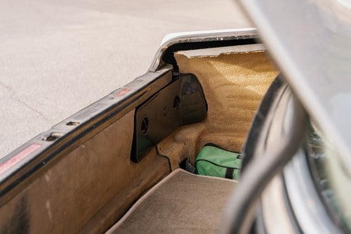 1990 Mercedes-Benz C126 560SEC For Sale (picture 66 of 177)