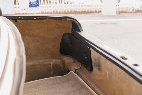 1990 Mercedes-Benz C126 560SEC For Sale (picture 67 of 177)