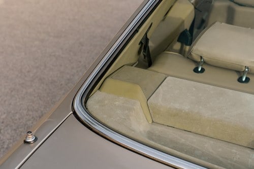 1990 Mercedes-Benz C126 560SEC For Sale (picture 87 of 177)