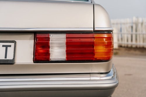 1990 Mercedes-Benz C126 560SEC For Sale (picture 101 of 177)