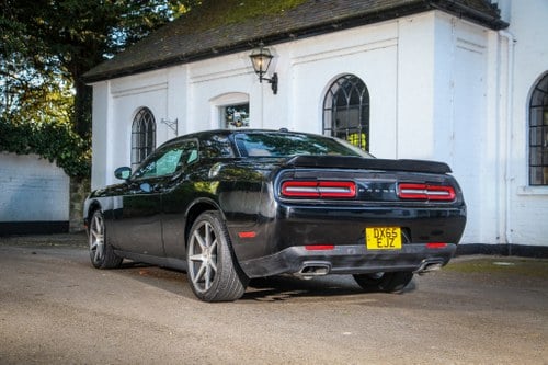 2016 Dodge Challenger SXT Te koop (foto 8 van 74)