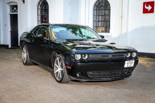 2016 Dodge Challenger SXT Te koop (foto 13 van 74)