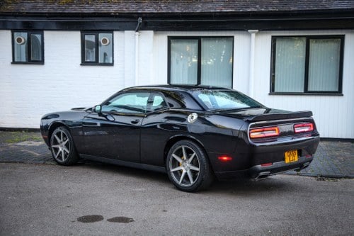 2016 Dodge Challenger SXT Te koop (foto 22 van 74)