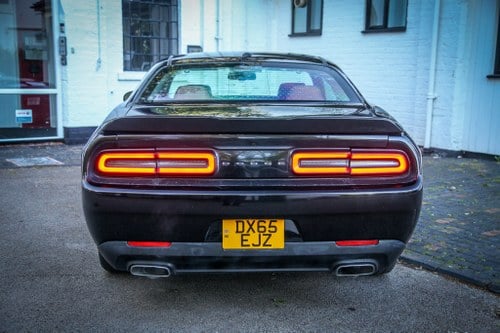2016 Dodge Challenger SXT Te koop (foto 50 van 74)
