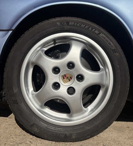 1992 Porsche 911 Carrera 4 Targa 964 Manual For Sale (picture 18 of 112)