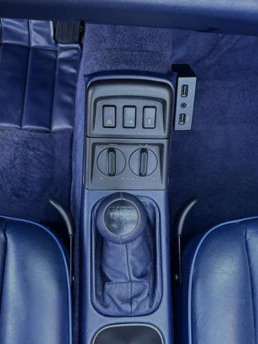 1992 Porsche 911 Carrera 4 Targa 964 Manual For Sale (picture 38 of 112)