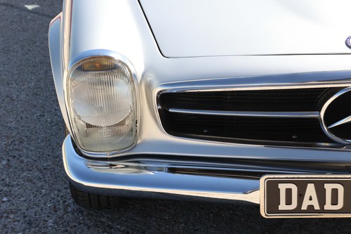 1969 Mercedes-Benz 280 SL W113 'Pagoda' with Hardtop For Sale (picture 53 of 147)