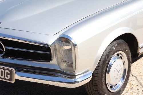 1969 Mercedes-Benz 280 SL W113 'Pagoda' with Hardtop For Sale (picture 61 of 147)