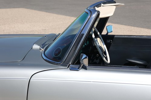 1969 Mercedes-Benz 280 SL W113 'Pagoda' with Hardtop For Sale (picture 69 of 147)