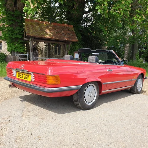 1986 Mercedes-Benz 300SL R107 For Sale (picture 13 of 175)