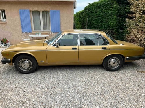 1983 Daimler Sovereign till salu (bild 6 av 50)
