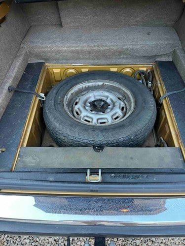 1983 Daimler Sovereign till salu (bild 41 av 50)