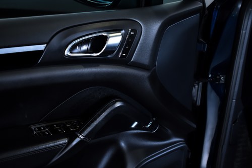 2015 Porsche Cayenne S 3,6L V6 à venda (imagem 28 de 89)