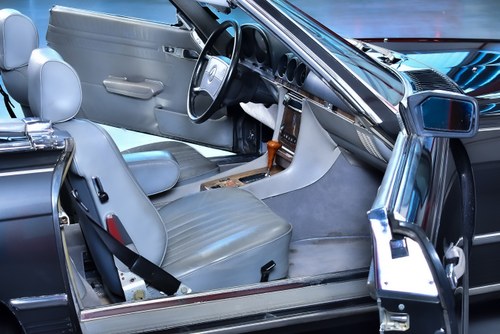 1988 Mercedes-Benz R107 560SL For Sale (picture 49 of 97)