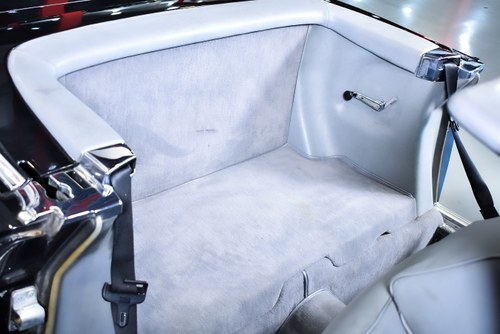 1988 Mercedes-Benz R107 560SL For Sale (picture 56 of 97)