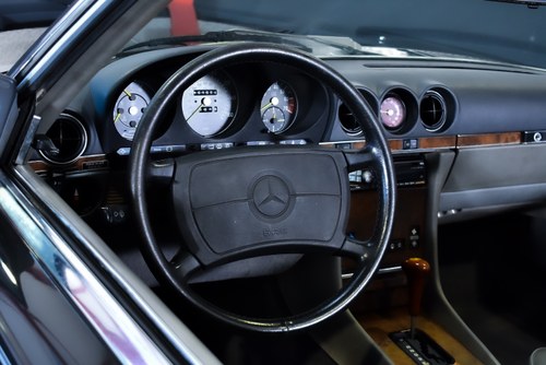 1988 Mercedes-Benz R107 560SL For Sale (picture 80 of 97)