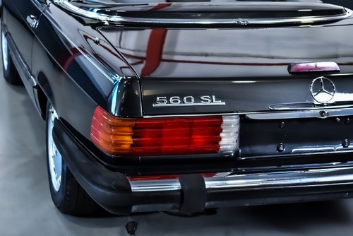 1988 Mercedes-Benz R107 560SL For Sale (picture 82 of 97)