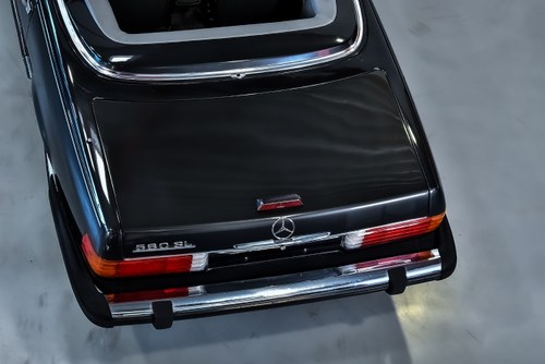 1988 Mercedes-Benz R107 560SL For Sale (picture 86 of 97)