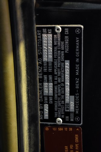 1988 Mercedes-Benz R107 560SL For Sale (picture 90 of 97)