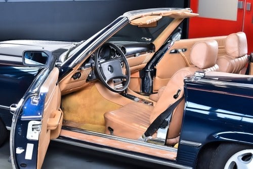 1983 Mercedes-Benz R107 380SL Convertible 3,8L V8 For Sale (picture 35 of 109)