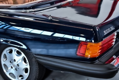 1983 Mercedes-Benz R107 380SL Convertible 3,8L V8 For Sale (picture 77 of 109)