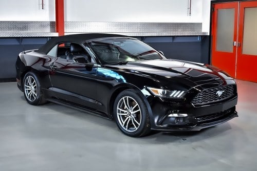 2017 Ford Mustang Convertible 2.3 Ecoboost till salu (bild 6 av 81)