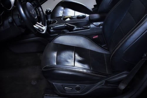2017 Ford Mustang Convertible 2.3 Ecoboost till salu (bild 25 av 81)