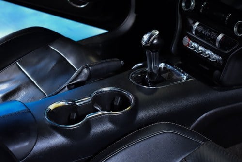 2017 Ford Mustang Convertible 2.3 Ecoboost till salu (bild 40 av 81)