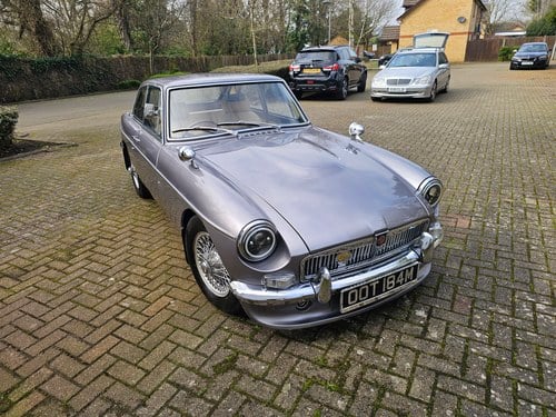 1973 MG MGB GT zum Verkauf (Bild 2 von 152)
