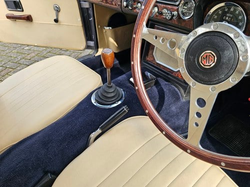 1973 MG MGB GT zum Verkauf (Bild 49 von 152)