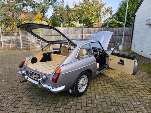 1973 MG MGB GT zum Verkauf (Bild 55 von 152)