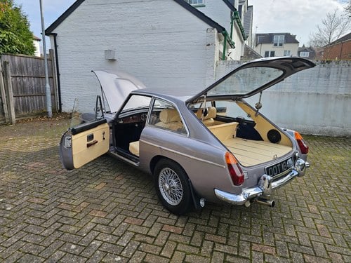 1973 MG MGB GT zum Verkauf (Bild 83 von 152)