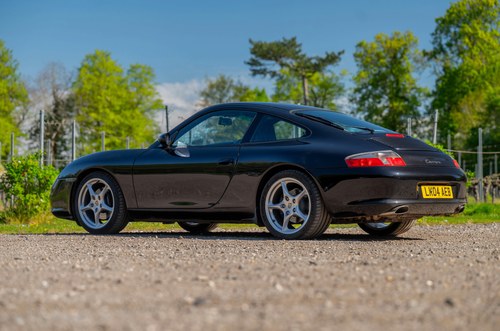 2004 Porsche 911 Carrera 996.2 For Sale (picture 26 of 179)