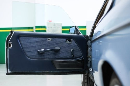 1977 Mercedes-Benz 230C W123 For Sale (picture 10 of 120)