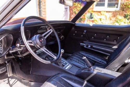 1969 Chevrolet Corvette C3 Coupe 5.7L 350CI L46 Manual For Sale (picture 3 of 277)