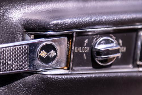 1969 Chevrolet Corvette C3 Coupe 5.7L 350CI L46 Manual For Sale (picture 79 of 277)