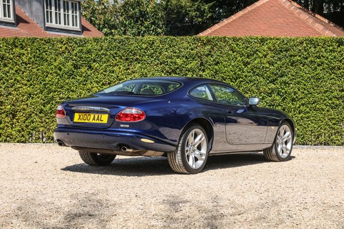 2002 Jaguar XK8 4.2L Coupe X100 For Sale (picture 9 of 122)