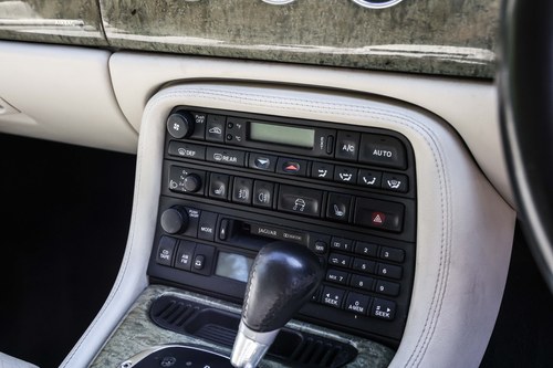 2002 Jaguar XK8 4.2L Coupe X100 For Sale (picture 20 of 122)