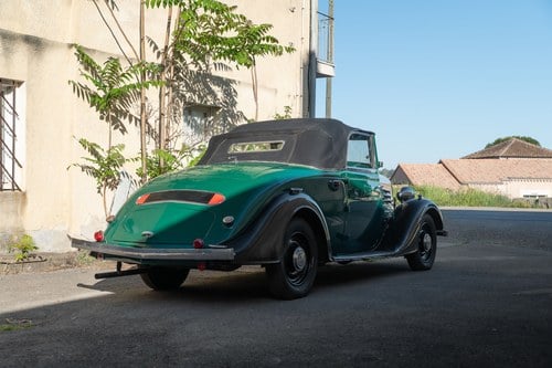 1934 Renault Primaquatre Cabriolet KZ24 à venda (imagem 6 de 101)