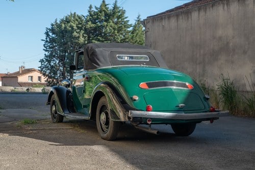 1934 Renault Primaquatre Cabriolet KZ24 à venda (imagem 8 de 101)