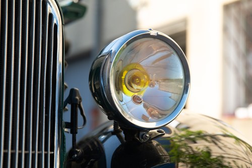 1934 Renault Primaquatre Cabriolet KZ24 à venda (imagem 57 de 101)