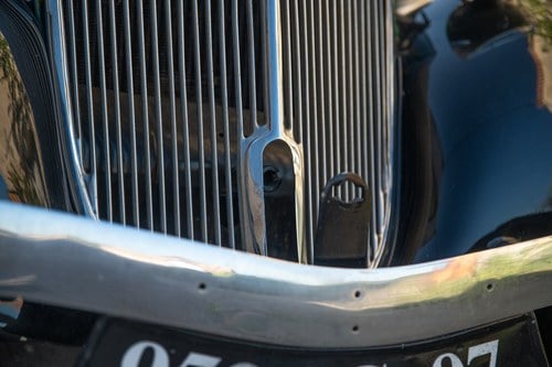 1934 Renault Primaquatre Cabriolet KZ24 à venda (imagem 58 de 101)
