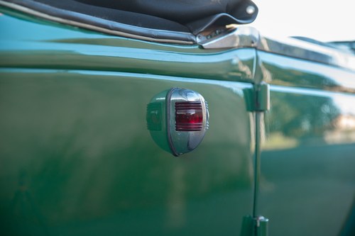 1934 Renault Primaquatre Cabriolet KZ24 à venda (imagem 65 de 101)