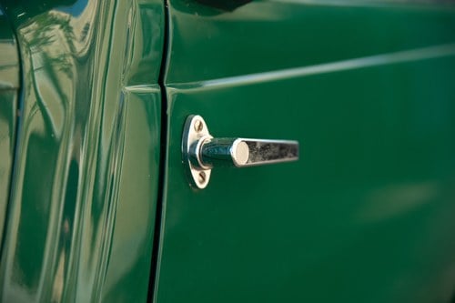 1934 Renault Primaquatre Cabriolet KZ24 à venda (imagem 71 de 101)