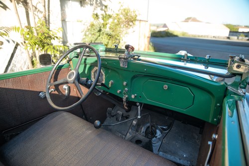 1934 Renault Primaquatre Cabriolet KZ24 à venda (imagem 22 de 101)