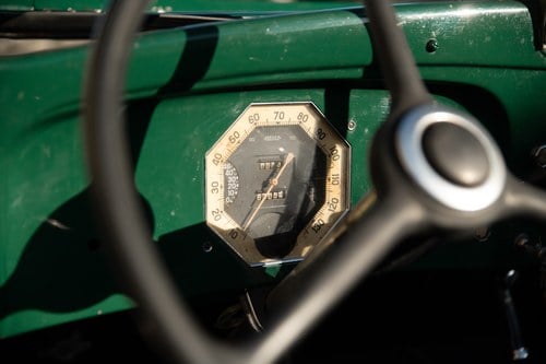 1934 Renault Primaquatre Cabriolet KZ24 à venda (imagem 27 de 101)