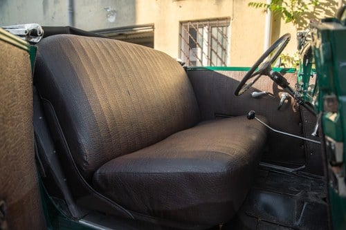 1934 Renault Primaquatre Cabriolet KZ24 à venda (imagem 32 de 101)