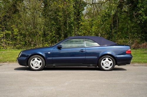 1998 Mercedes-Benz CLK230 Kompressor Cabriolet W208 For Sale (picture 11 of 149)